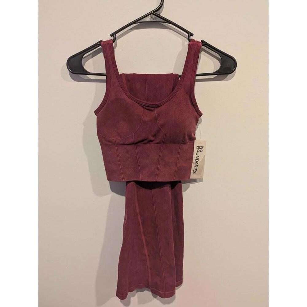 No Boundaries maroon activewear set new with tags